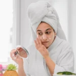 Skincare routine for oily skin showing gentle cleansing, toning, moisturizing, and sun protection steps.
