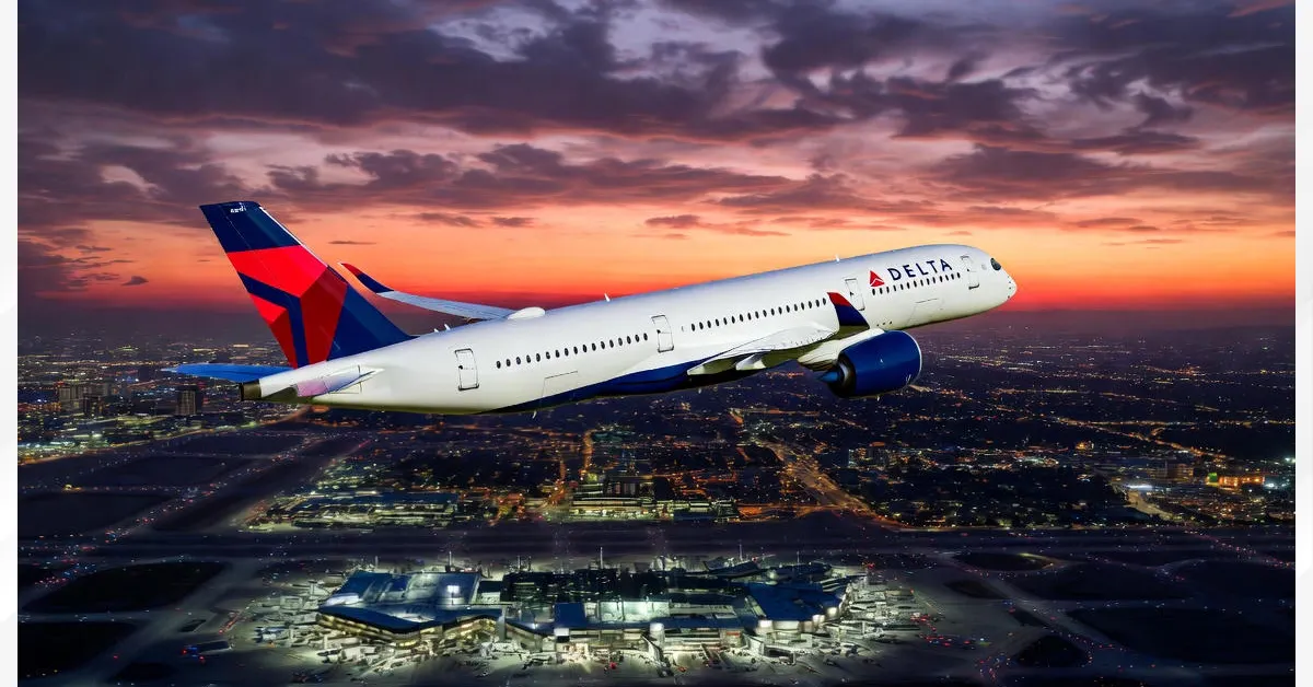 Delta Air Lines aircraft flying over Los Angeles at night during Delta Flight DL275 diverted LAX incident in May 2025
