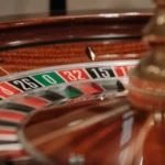 Inside the World of Online Casinos: Differences Between the US and UK
