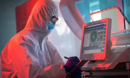 How Radiographic Testing (RT) Helps Detect Material Flaws